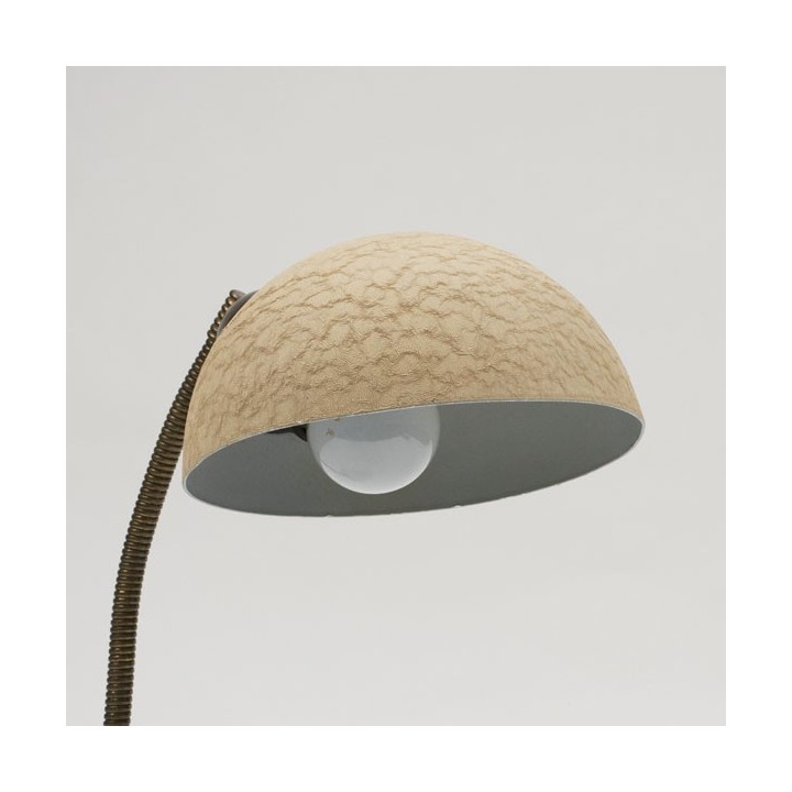 Table or desk lamp creme and brass colored - Retro Studio