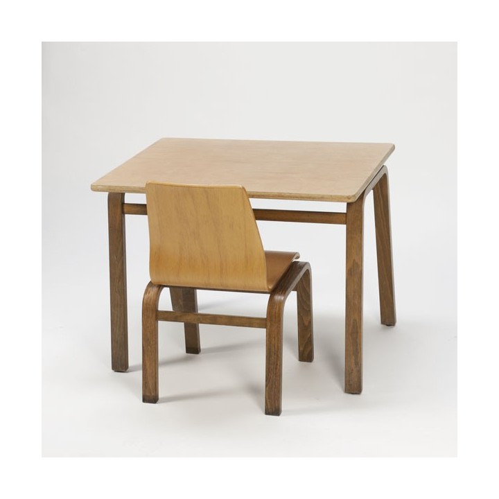Plywood kinderset tafel en stoeltje - Retro Studio