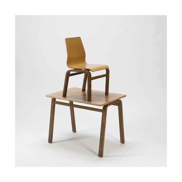 Plywood kinderset tafel en stoeltje - Retro Studio