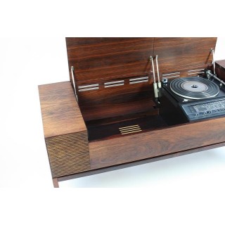 Bang & Olufsen sideboard type 900 RG