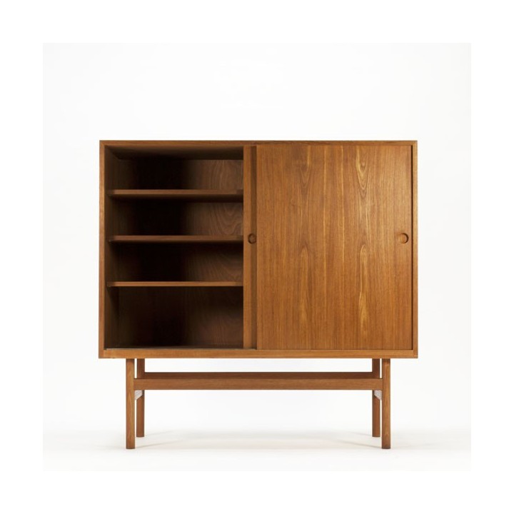 Scandinavian cabinet - Retro Studio