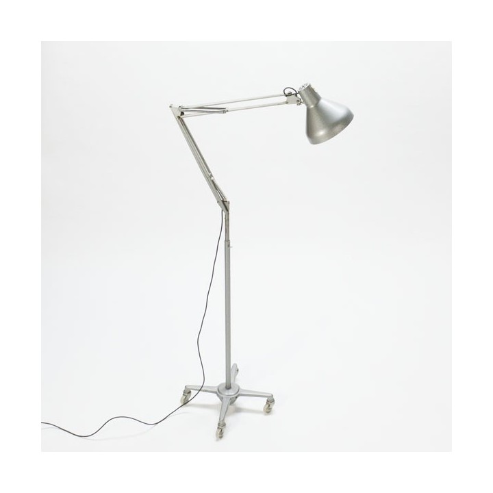 Industriele vloerlamp - Retro Studio