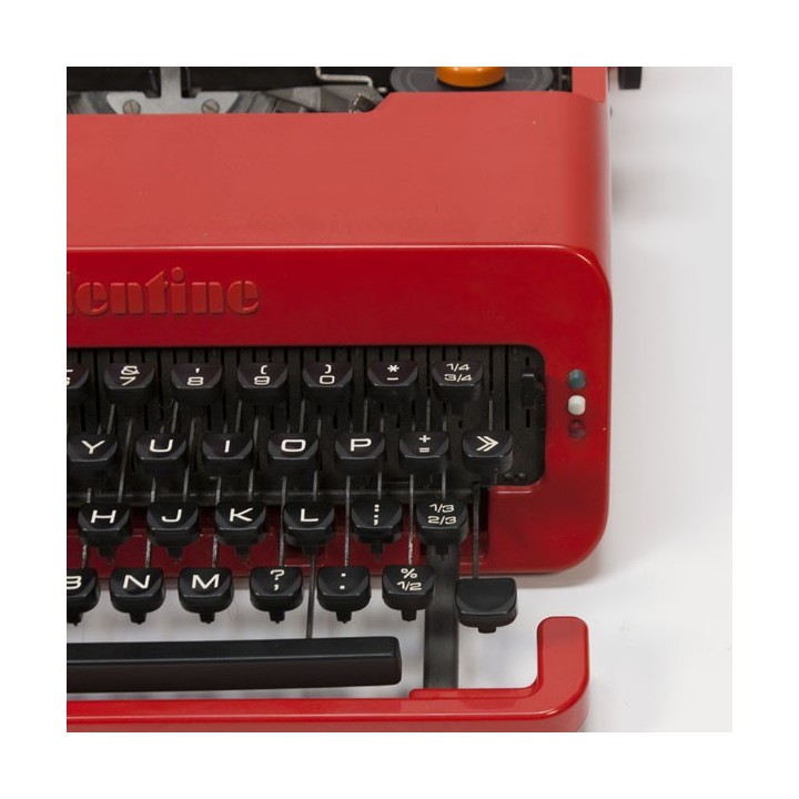 Olivetti Valentine rood - Retro Studio
