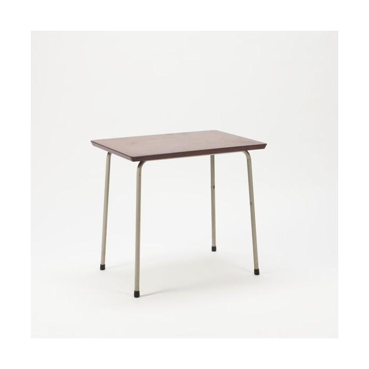 Industrial childeren's table - Retro Studio