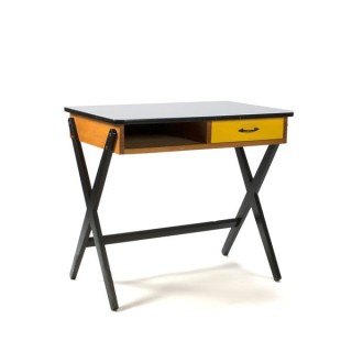 Desk by Coen de Vries for Devo - Retro Studio