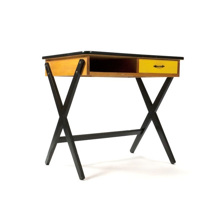 Desk by Coen de Vries for Devo - Retro Studio