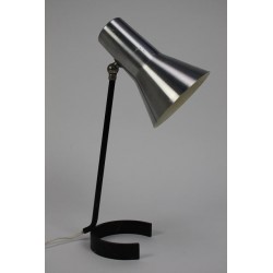Anvia table lamp