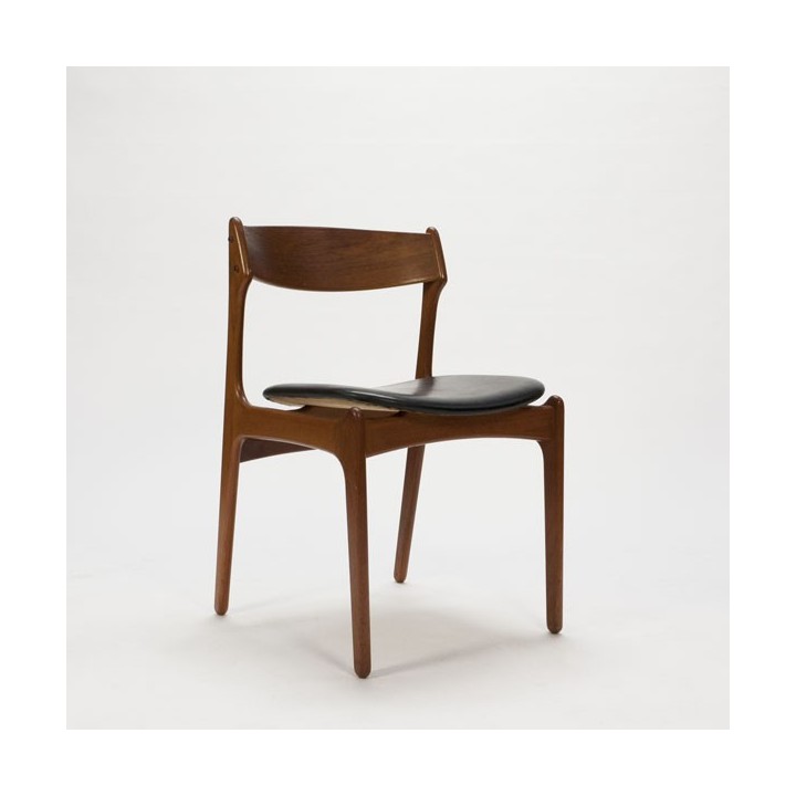 Erik Buck dining chairs model 49 - Retro Studio