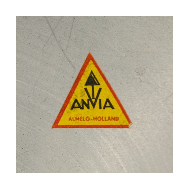 Anvia tafellamp - Retro Studio