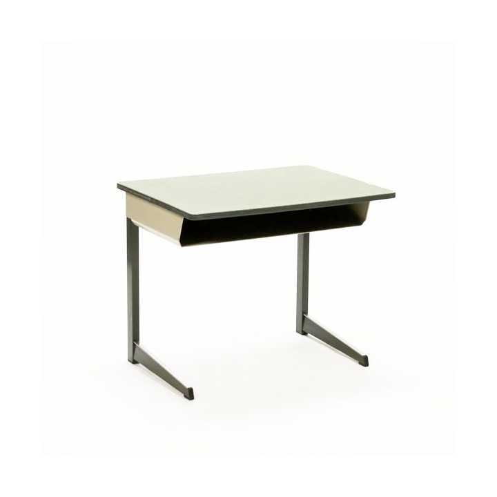 Industial child's desk by Eromes - Retro Studio