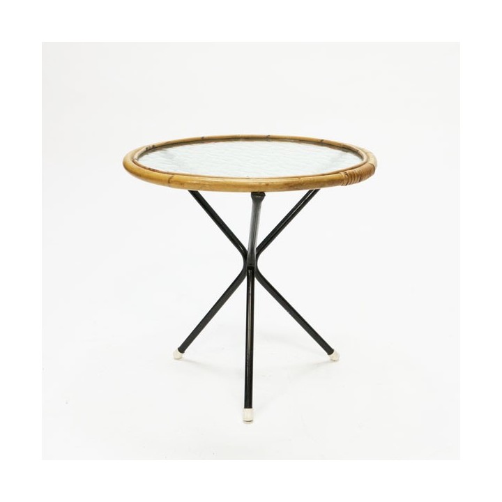 Rotan tafeltje driepoot - Retro Studio