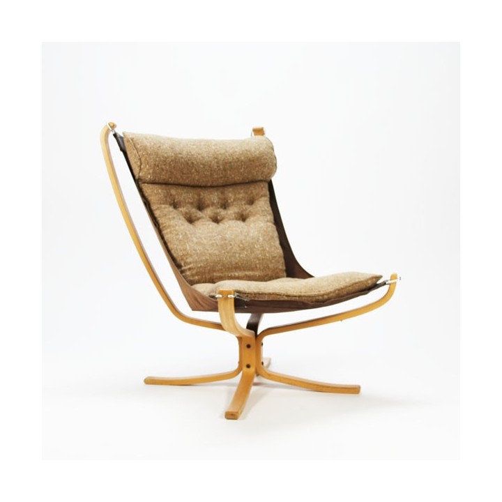 Falcon chair by Sigrud Ressell - Retro Studio