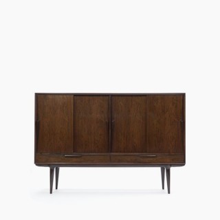 Omann Jun's palissander dressoir - Retro Studio