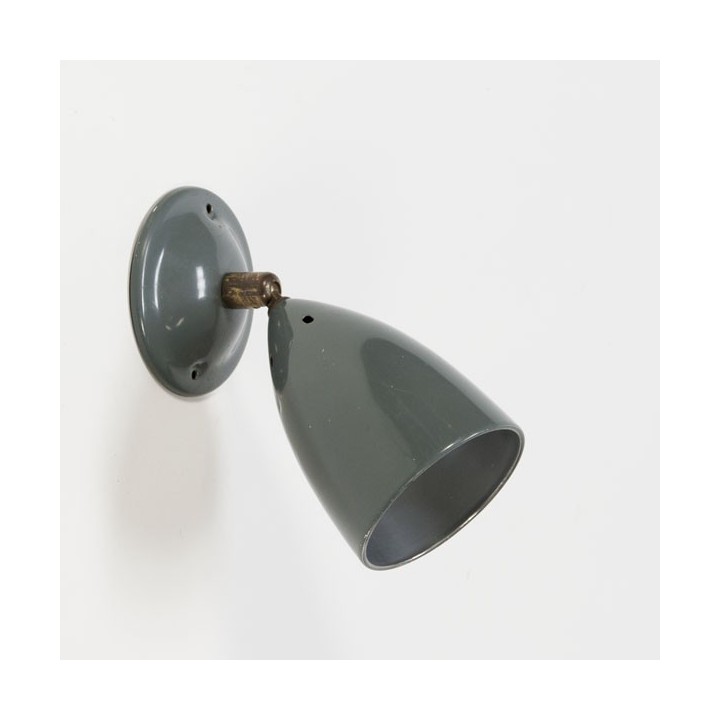 Philips spotlight - Retro Studio