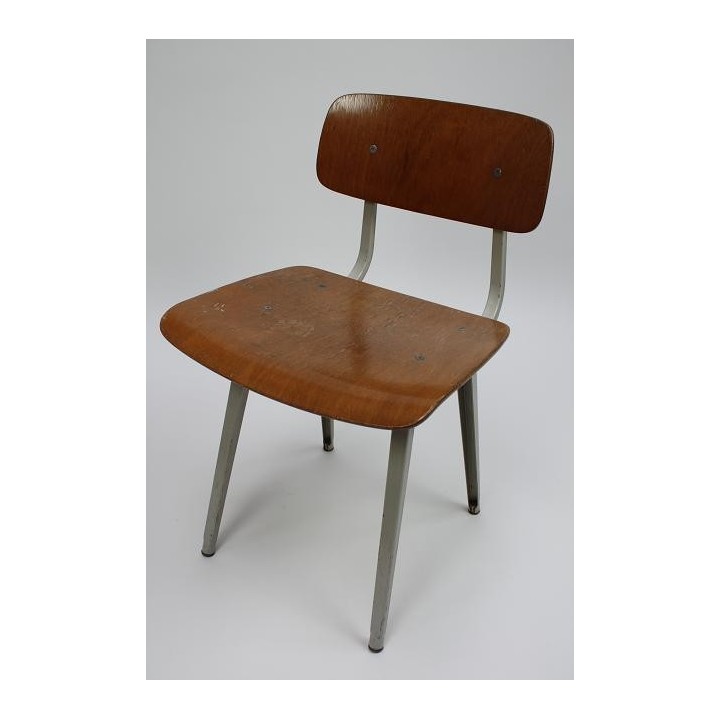 Friso Kramer Revolt chair 1st edition - Retro Studio