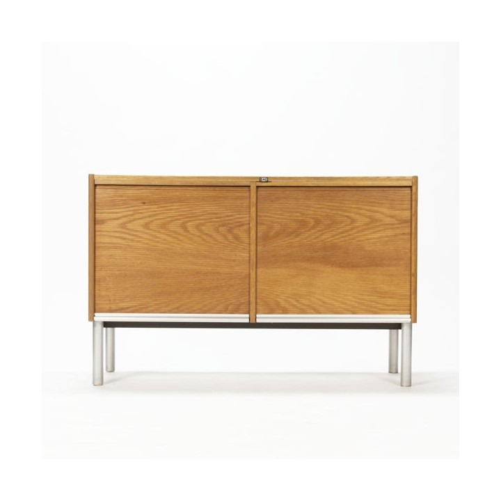 Smal kastje met roldeurtjes - Retro Studio