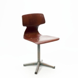 Industrial child's schoolchair no.6 - Retro Studio
