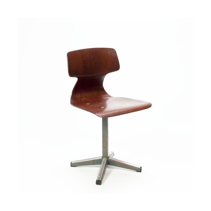 Industrial child's schoolchair no.6 - Retro Studio