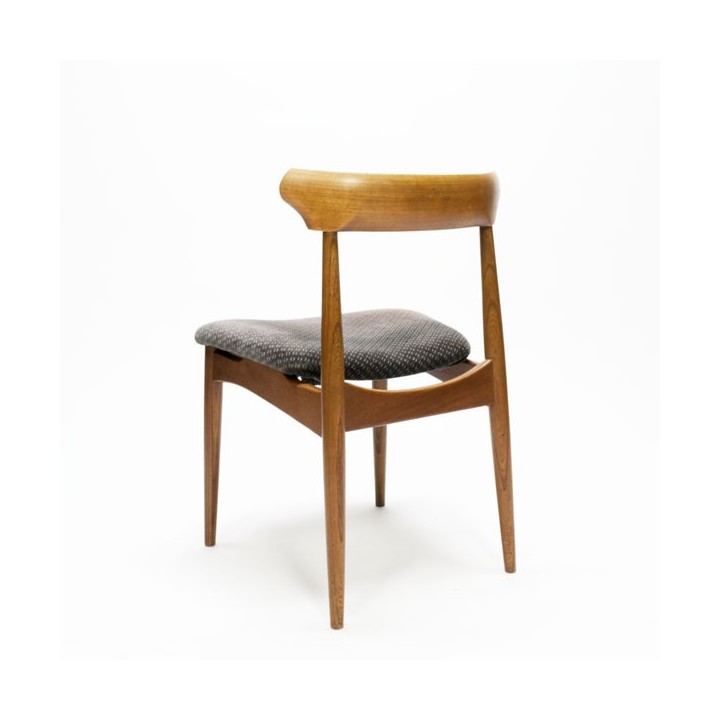 Scandinavian chair grey upholstery - Retro Studio