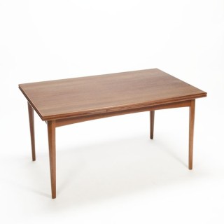 Scandinavian dinner table in teak - Retro Studio
