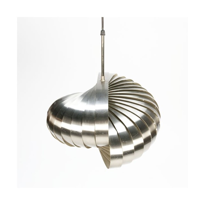 Spiral pendant - Retro Studio