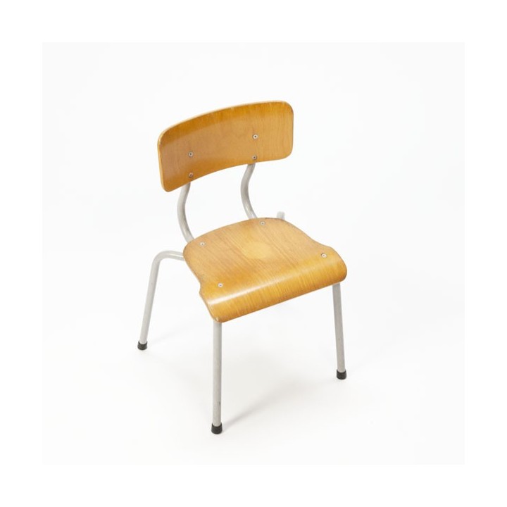 Child's schoolchair no.3 - Retro Studio