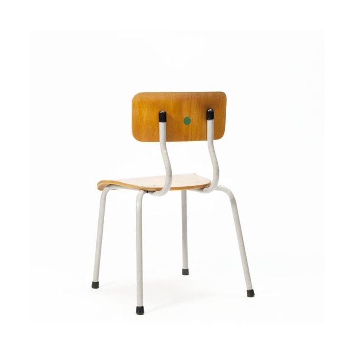 Child's schoolchair no.3 - Retro Studio