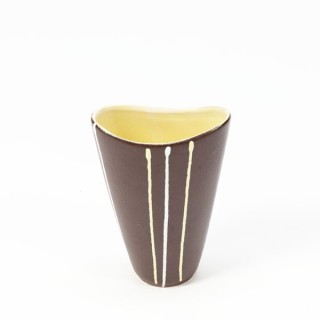 Small brown vase - Retro Studio