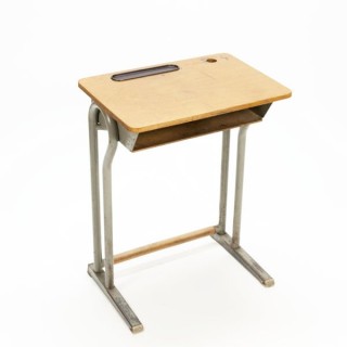 Industrial desk with plywood detail - Retro Studio