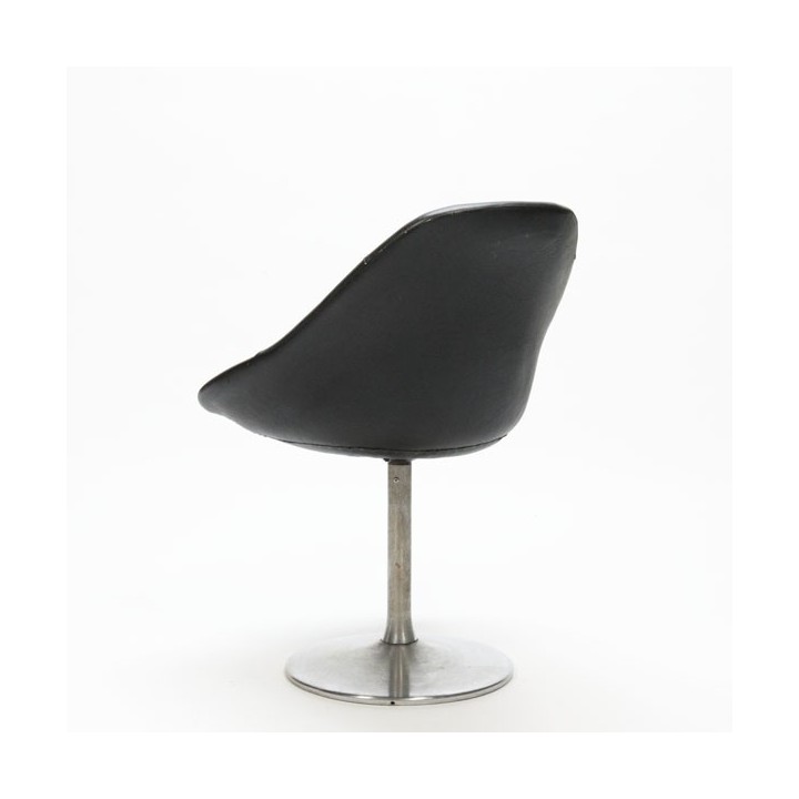 Tulip base chair - Retro Studio