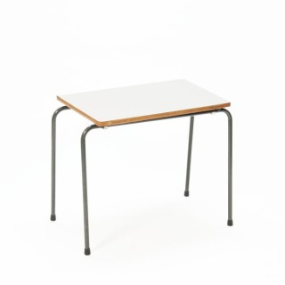 Children's table by Marko - Retro Studio