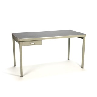 Industriele tafel met lade merk Lips - Retro Studio
