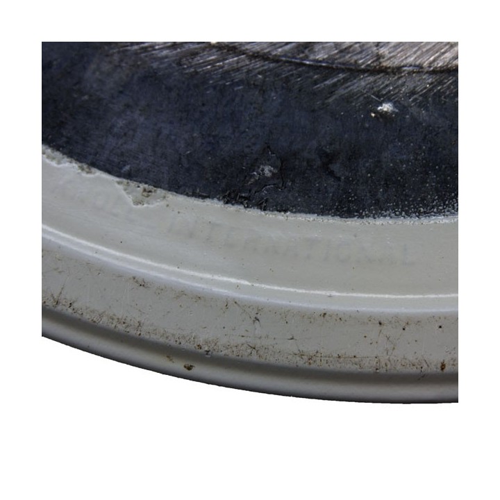 Tulip chairs by Eero Saarinen set of 5 - Retro Studio