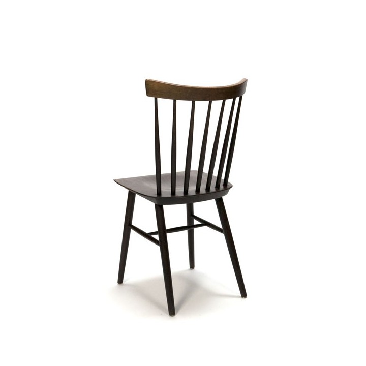 Wooden chair - Retro Studio