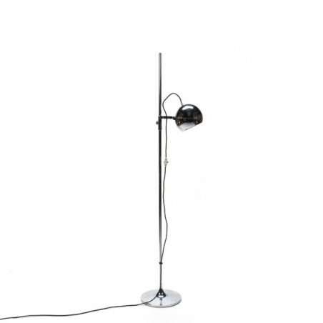Standing floor lamp with chrome ball