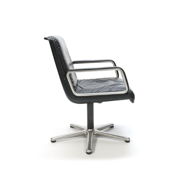 Leather office chair brand Wilkhahn - Retro Studio