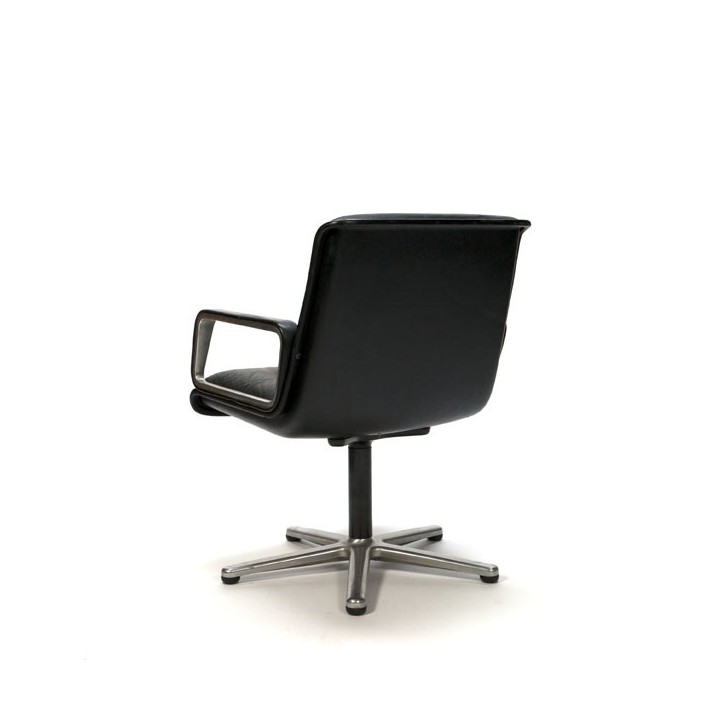 Leather office chair brand Wilkhahn - Retro Studio