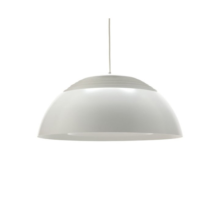 AJ Royal lamp by Arne Jacobsen - Retro Studio