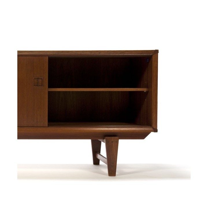 Low sideboard in teak - Retro Studio