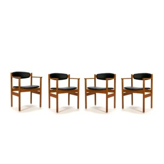 Set van 4 FDB Denmark stoelen - Retro Studio