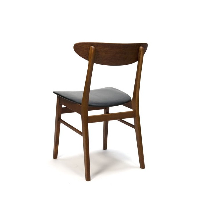 Teak Farstrup chair - Retro Studio