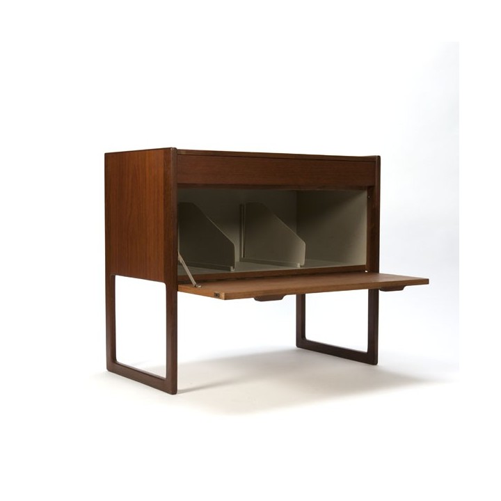 Deens design kastje - Retro Studio