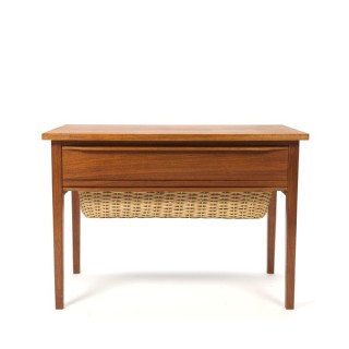 Teakhouten kastje met rieten lade - Retro Studio