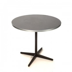 Round table by Friso Kramer