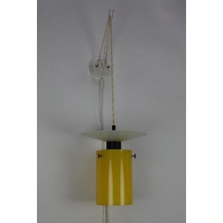 Gele jaren 60 wandlamp - Retro Studio