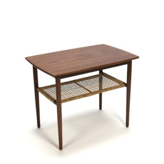 Teak side table with wicker - Retro Studio