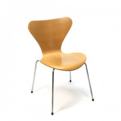 Arne Jacobsen butterfly chair