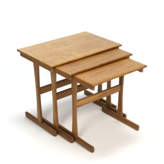 Set of 3 nest tables in oak - Retro Studio