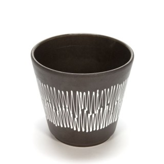 Brown flowerpot - Retro Studio