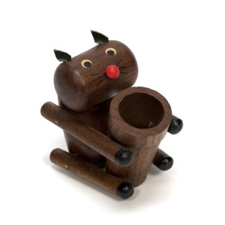 Small Scandinavian wooden figurine 'Cat' - Retro Studio